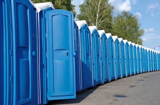 Best Portable restroom trailer rental  in Rendon, TX